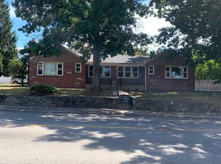 654 East Ave, Pawtucket, RI 02860