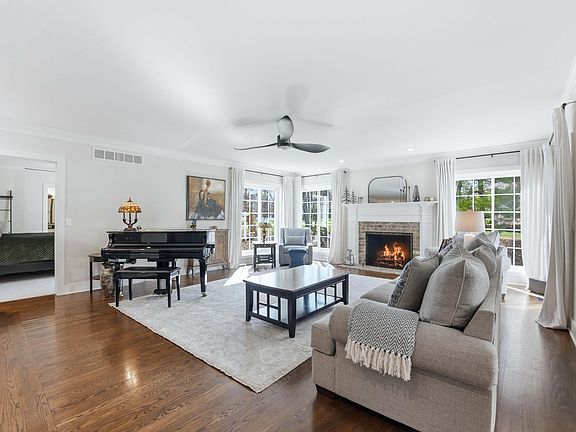 5th image of 1920 Inverness Lakes Xing