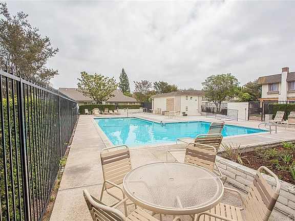 4th image of 2014 E Sugarwood Ln