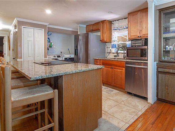 3rd image of 525/213 Riverleigh Ave