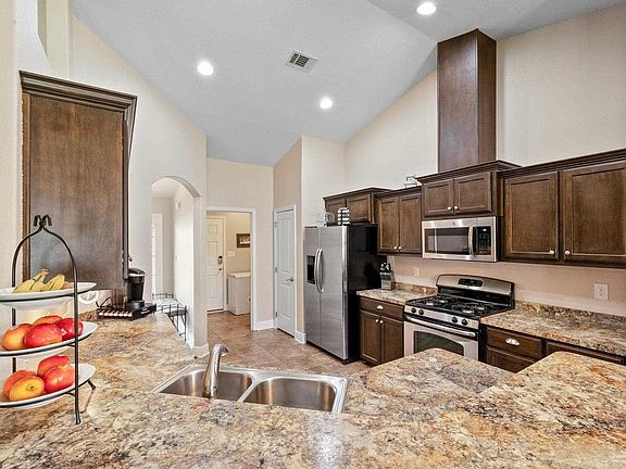 3rd image of 11634 Aruba Dr