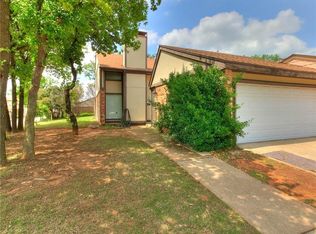 411 Sundance Ln, Edmond, OK 73034