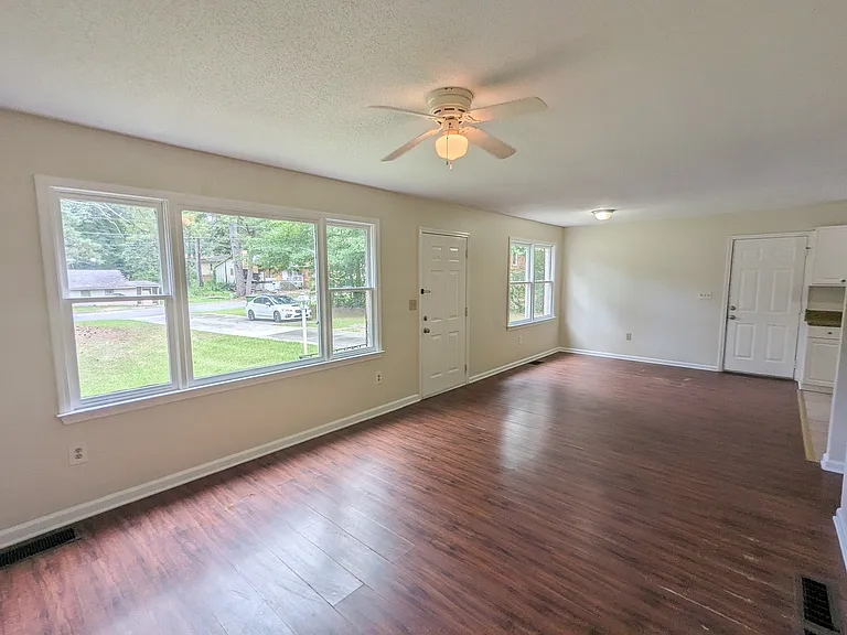 3604 Bolfair Dr NW — Photo 6