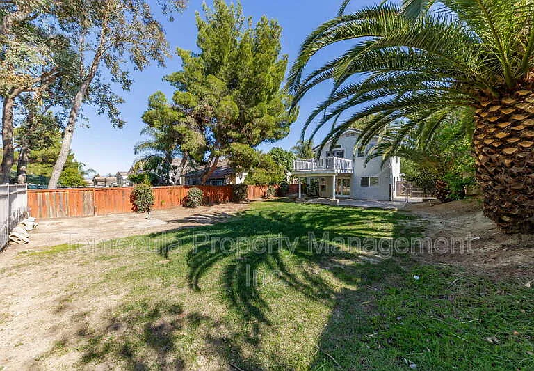 31686 Corte Avalos — Photo 17