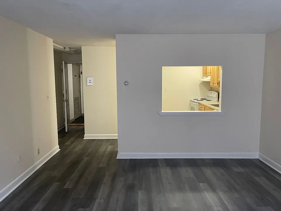 88 Gardner St #2