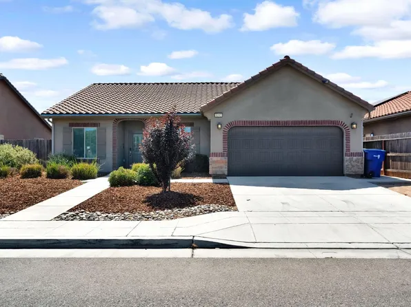 1192 S Orangewood Dr, Fresno, CA 93727