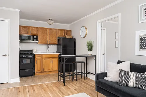 Floor plan Upstairs Unit
