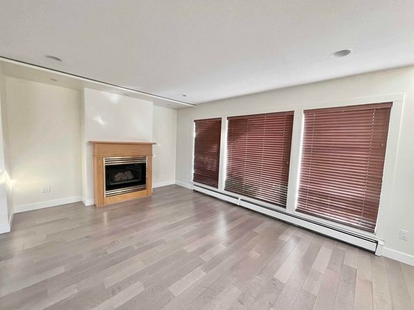 3237 E 20th Ave, Vancouver, BC V5M 2V6