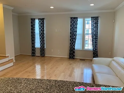 7440 Singers Way — Photo 9