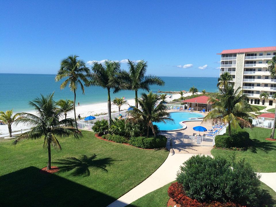 Front Lanai View