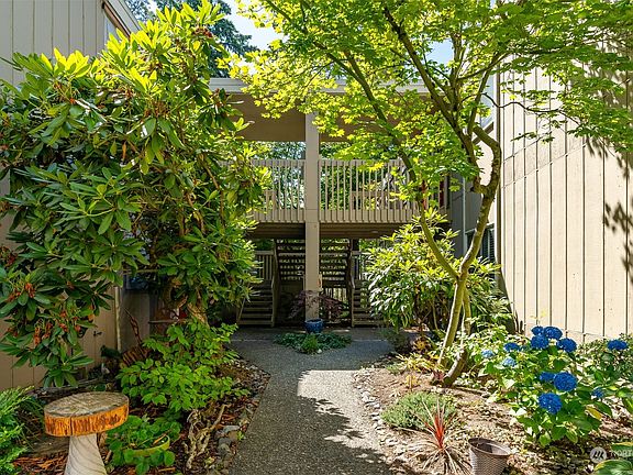5th image of 4805 180th Street SW #F107