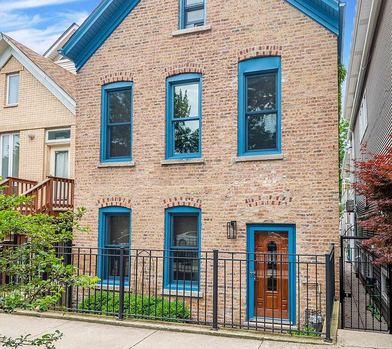 1st image of 2110 N Hoyne Ave