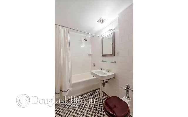 Sold by Douglas Elliman | media 6