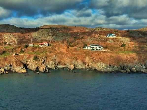 19 Freshwater Road, Carbonear, NL A1Y1B1