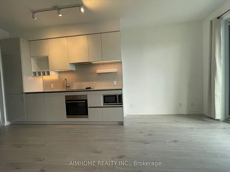 950 Portage Pkwy #2207 — Photo 8