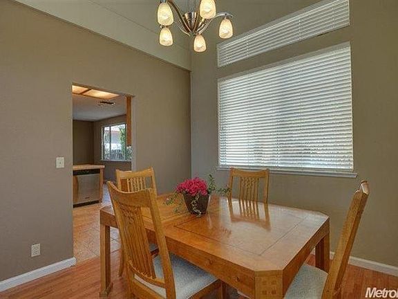 5th image of 2223 Coverdale Ct