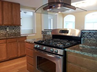 24 Arthur St, Haverhill, MA 01832