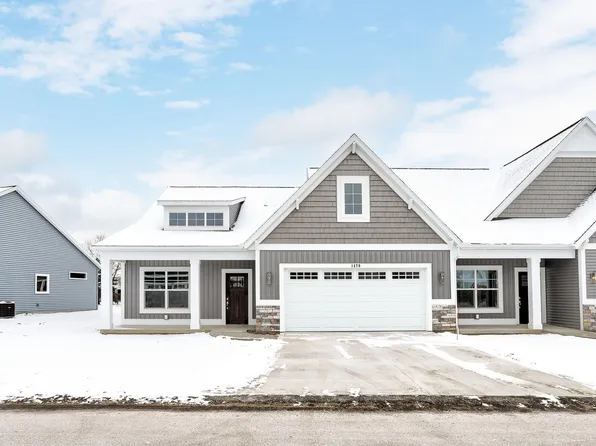 1470 Eagleshore Ct, Hudsonville, MI 49426