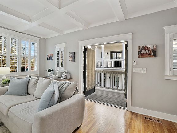 4th image of 204 Burns Ave APT 11