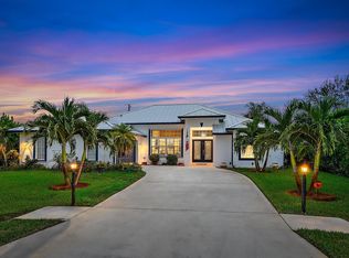 381 SW Hollyhock Dr, Port Saint Lucie, FL 34953