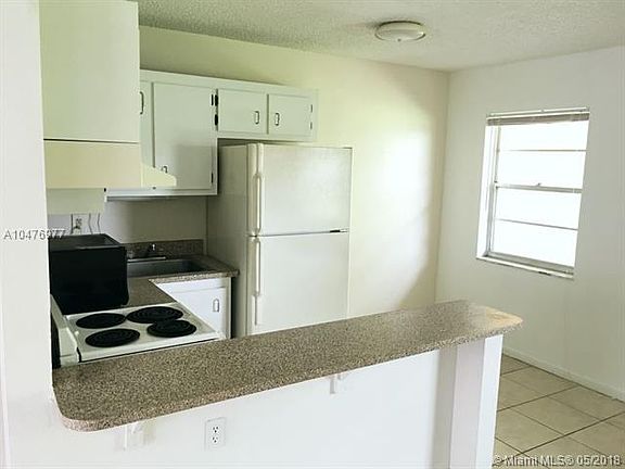 5th image of 5168 NE 6th Ave APT 407