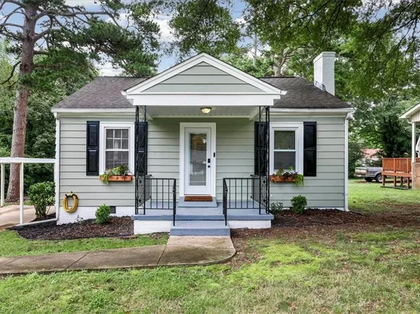 106 Avery Ave, High Point, NC 27265