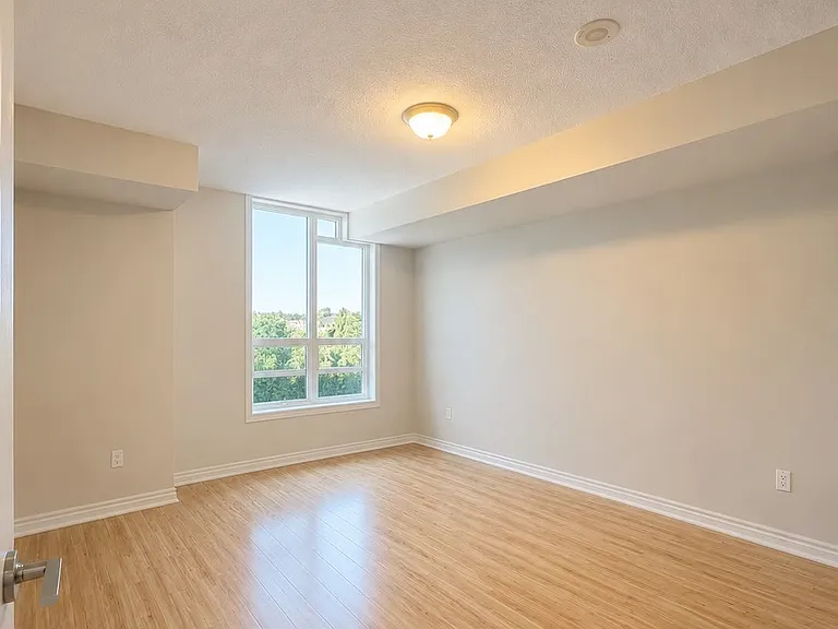 33 Cox Blvd #337 — Photo 7