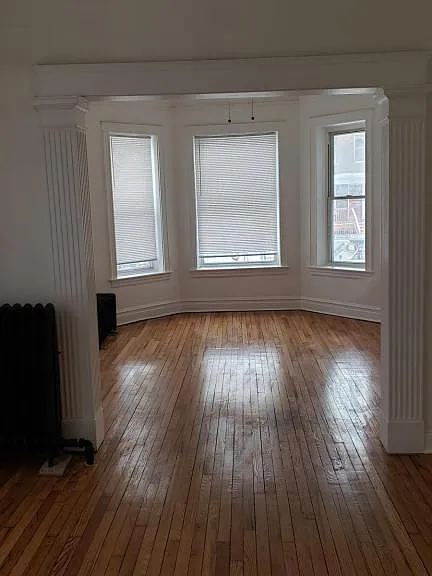 7833 S Burnham Ave — Photo 12