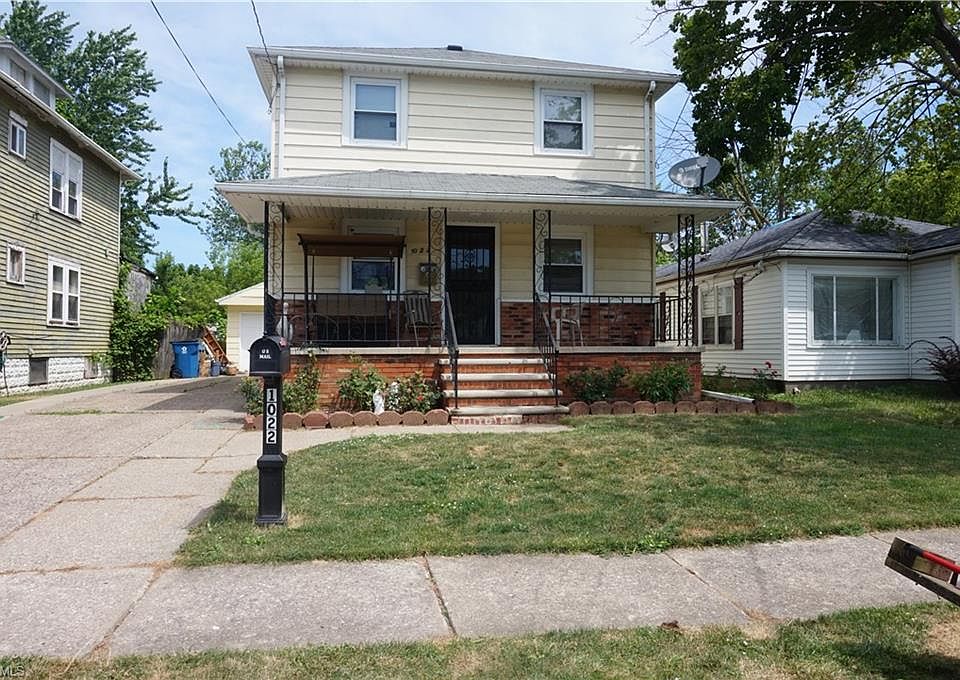 1st image of 1022 W 19th St