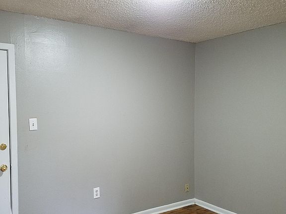 5th image of 2282 University Pkwy APT 9