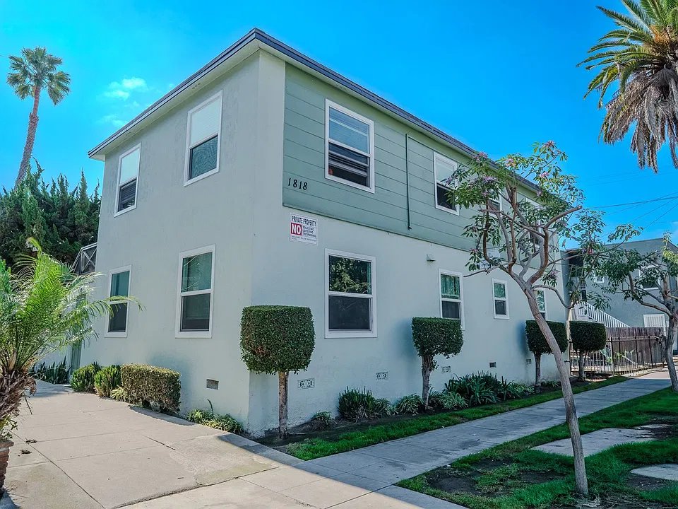 1818 E. 5th St.