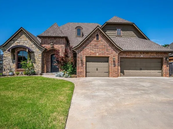 3205 Sycamore Dr, Moore, OK 73160