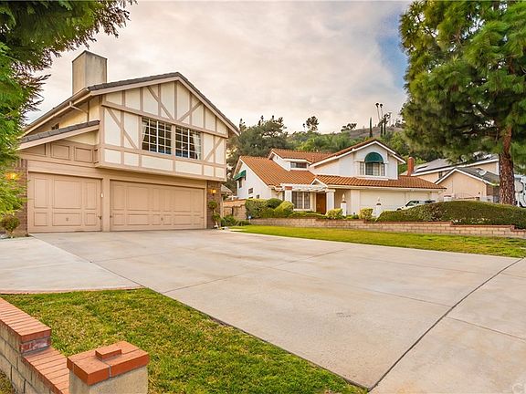 4th image of 15170 El Selinda Dr