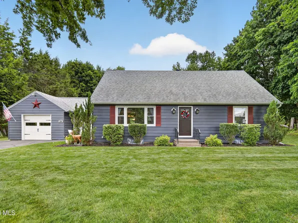 29 Northern Court, Troy, NY 12180