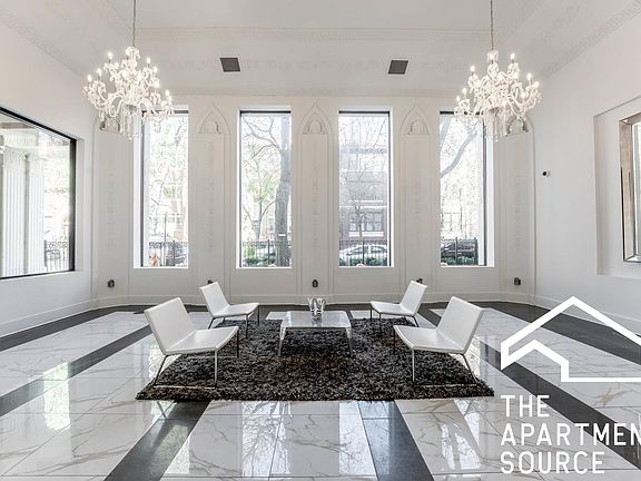2nd image of 923 W Carmen Ave #4D