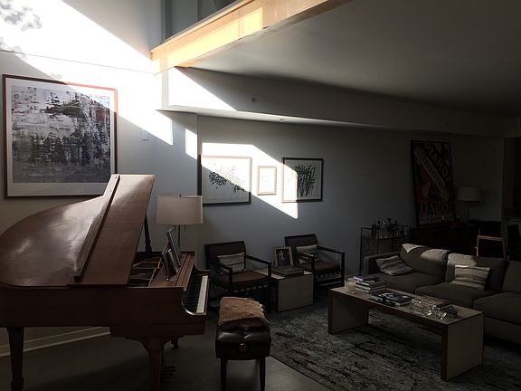 3rd image of 38 N Almaden Blvd Unit 123