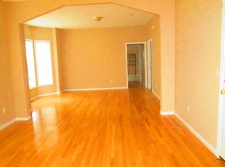 739 Harris Ave #1, Providence, RI 02909