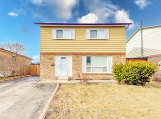 97 Dunsfold Dr #Basement, Toronto, ON M1B 1T5