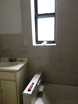 Rented by Lang Realty LLC | media 13