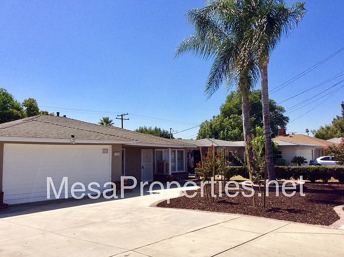 1st image of 17249 Hibiscus St