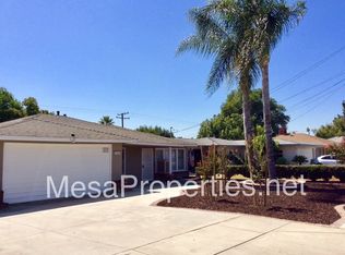 17249 Hibiscus St, Fontana, CA 92335