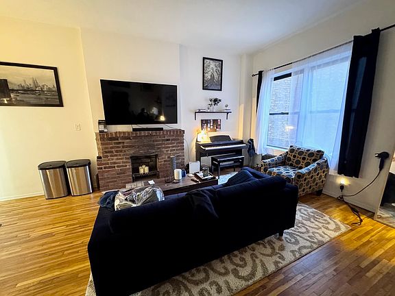 3rd image of 313 W 88th St APT 2b