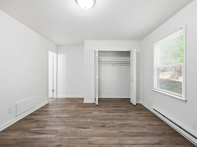 1605 N Roxboro St — Photo 38