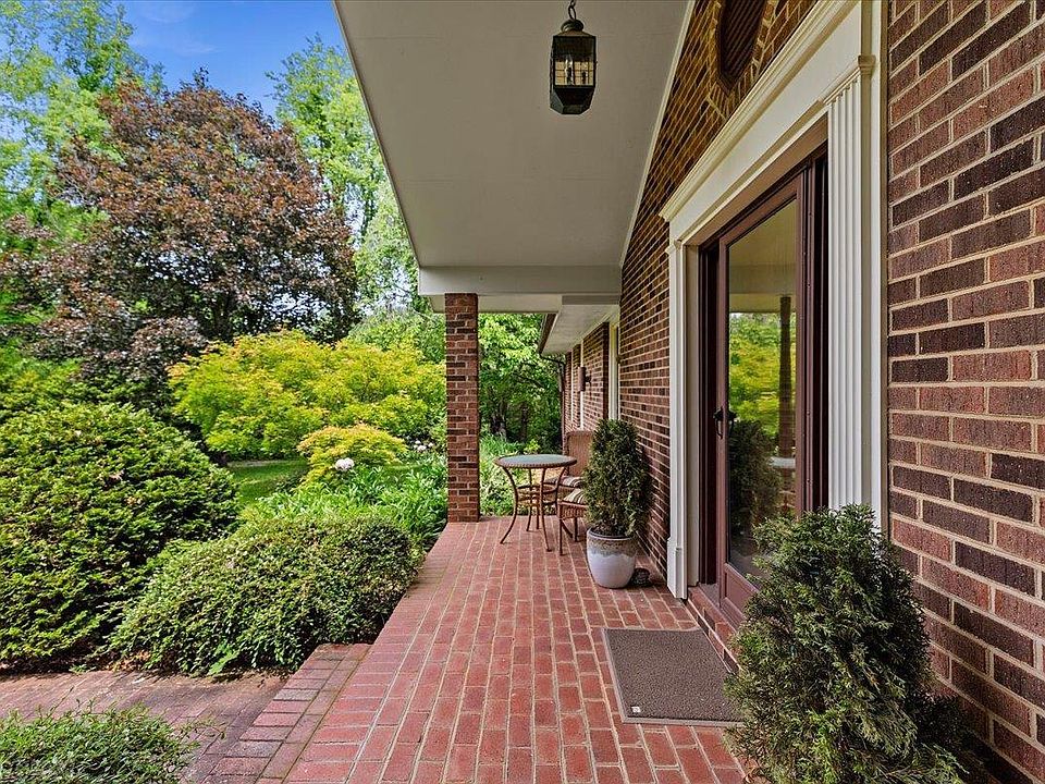 1342 Thomas Ln, Blacksburg, VA 24060 Zillow