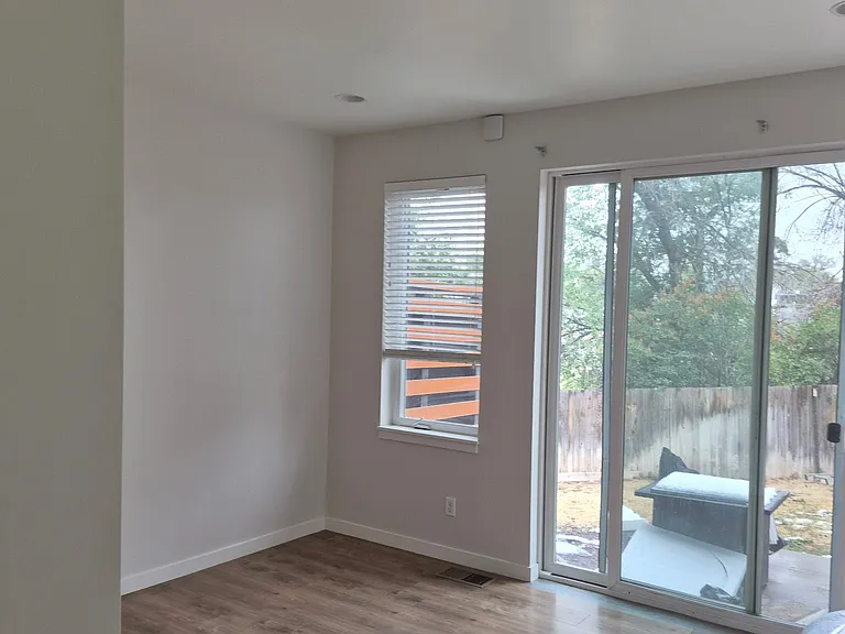 1055 E Florida Ave #1055 — Photo 3