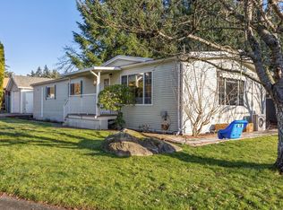 2153 Stadacona Dr, Comox, BC V9M 3P9