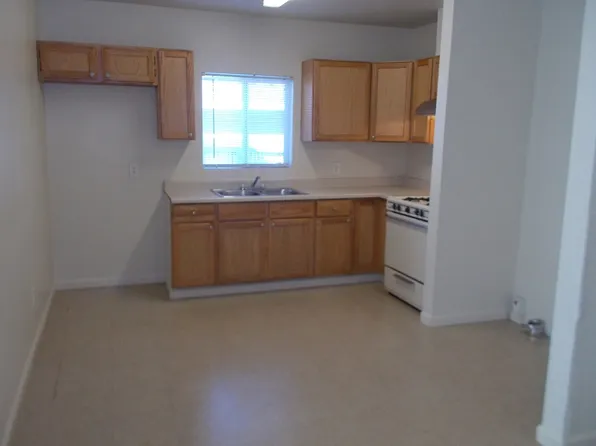 632 N 4th St #632, Fresno, CA 93702