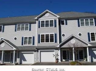 15 Songbird Ln, Farmington, CT 06032