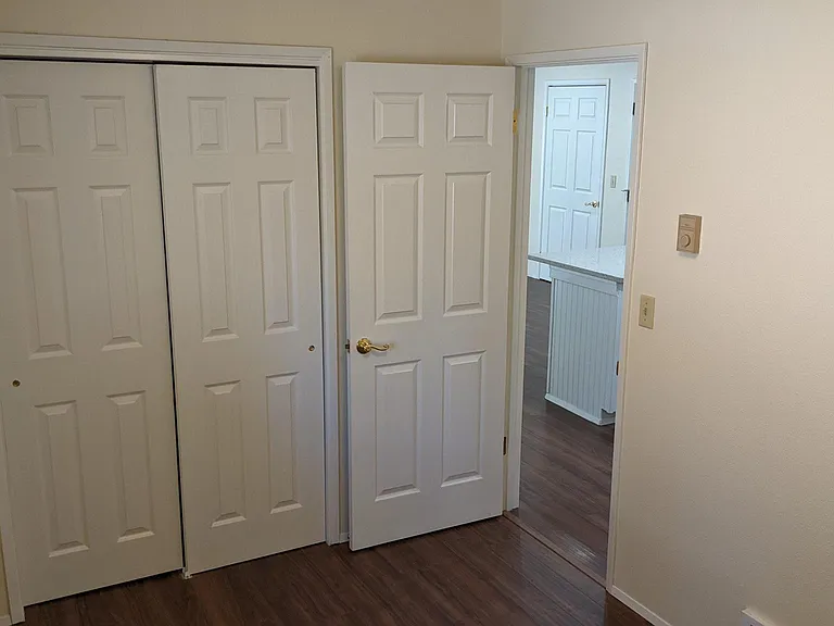 23223 Lower Dorre Don Way SE — Photo 10