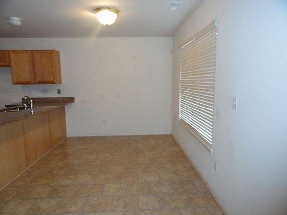 4th image of 42156 Hanover Dr #23